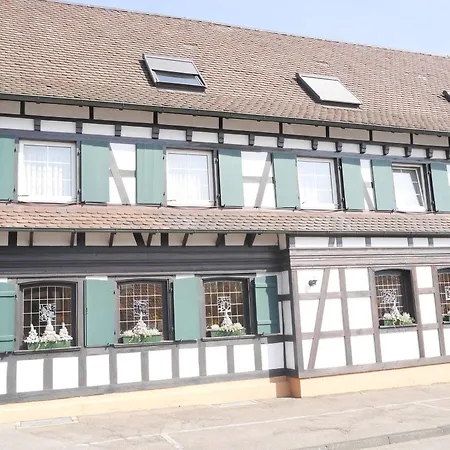 Landgasthof Blume Konukevi Lichtenau (Baden-Wurttemberg)