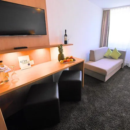 게스트하우스 Landgasthof Blume Lichtenau (Baden-Wurttemberg)