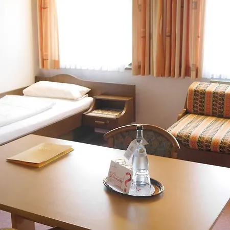 게스트하우스 Landgasthof Blume Lichtenau (Baden-Wurttemberg)